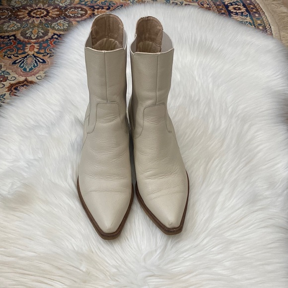 Stivali: Dallas Western Chelsea Booties - Picture 2 of 12